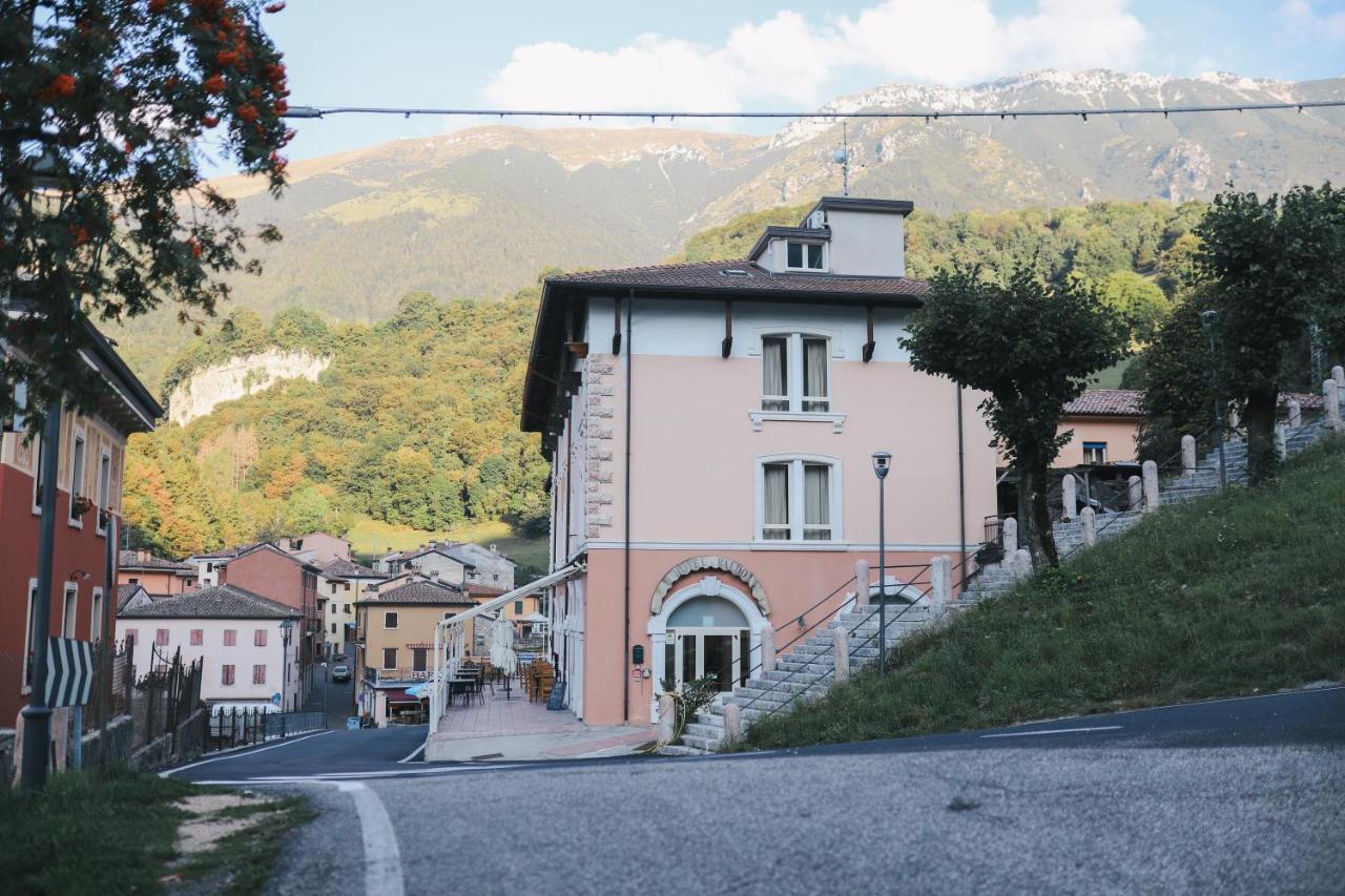 Hotel Baldo Ferrara di Monte Baldo Bagian luar foto